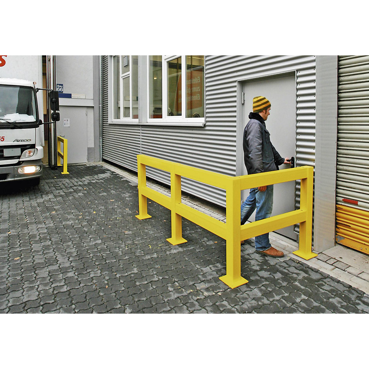 XL-Line post for safety railing – Black Bull (Product illustration 3)-2