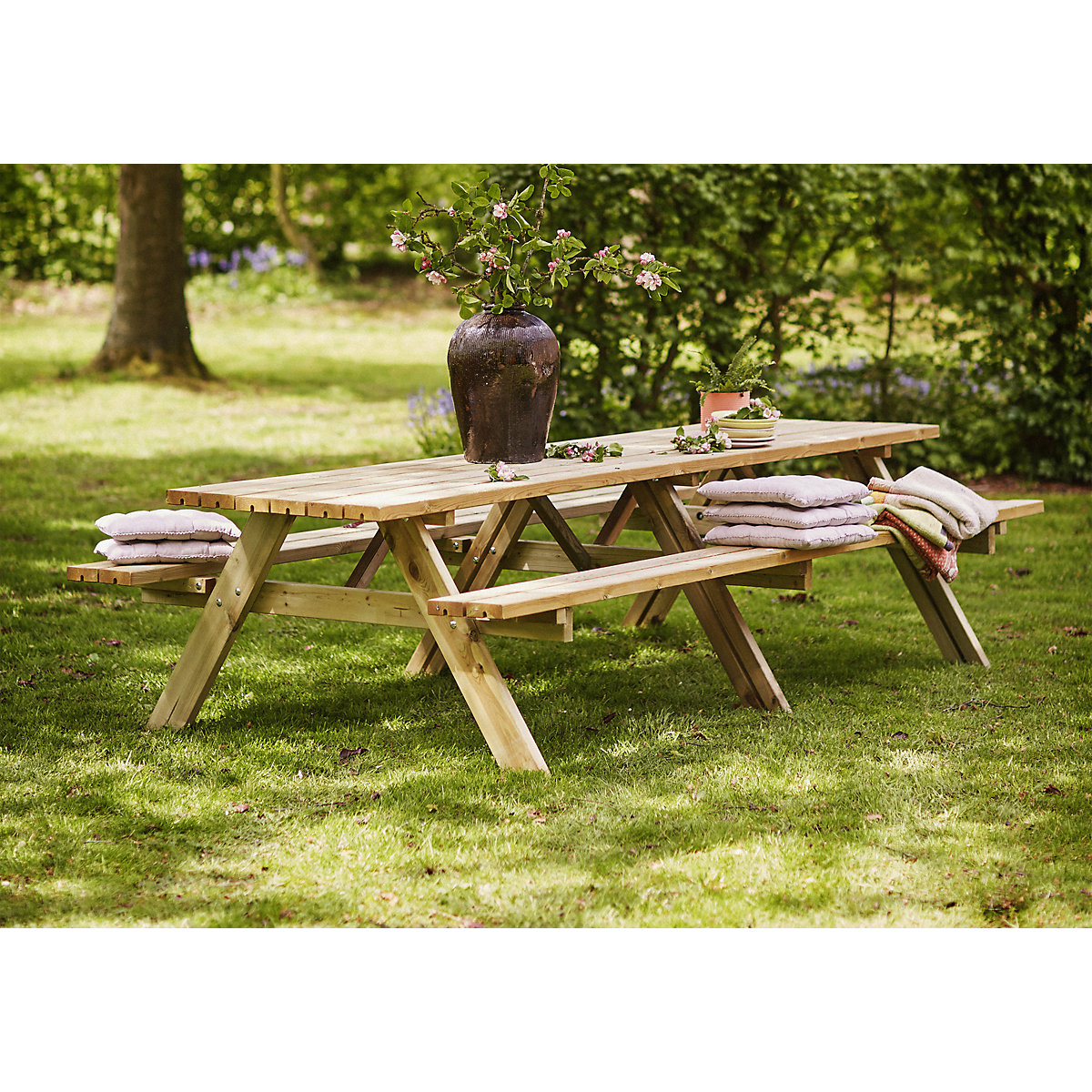 Picnic bench (Product illustration 2)-1