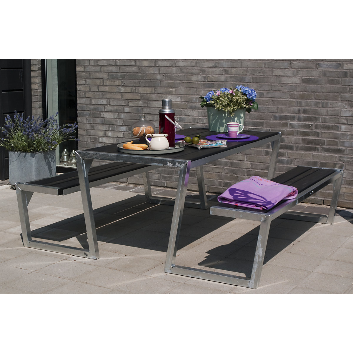 Picnic bench (Product illustration 2)-1