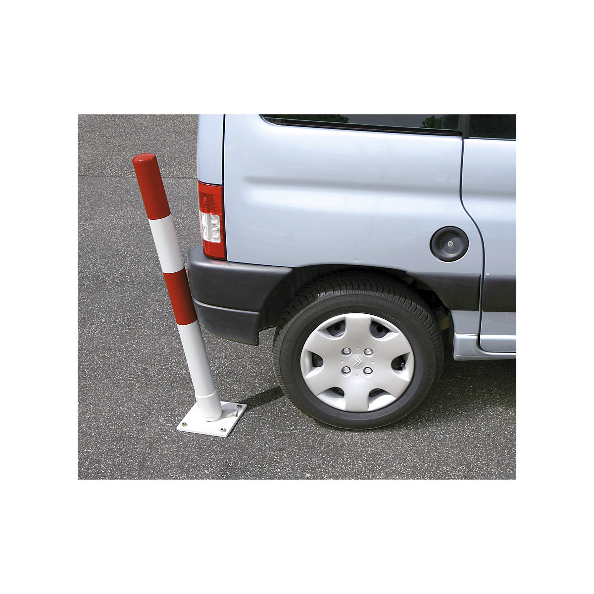 Barrier post made of steel tubing, flexible – Moravia (Product illustration 2)-1