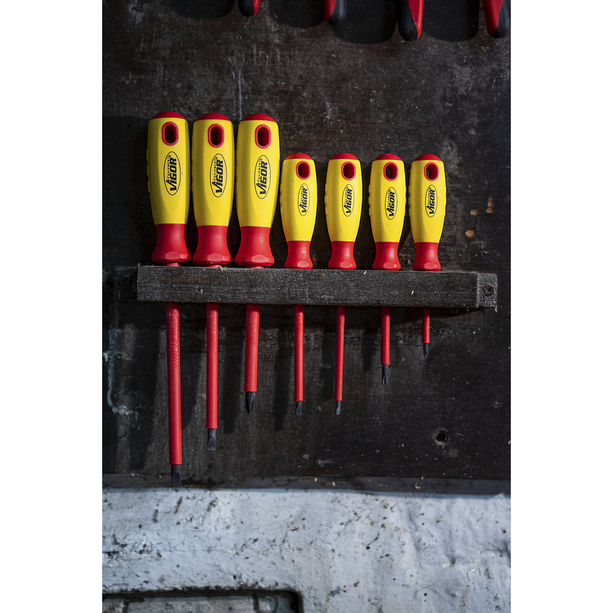 VDE screwdriver set – VIGOR (Product illustration 3)-2