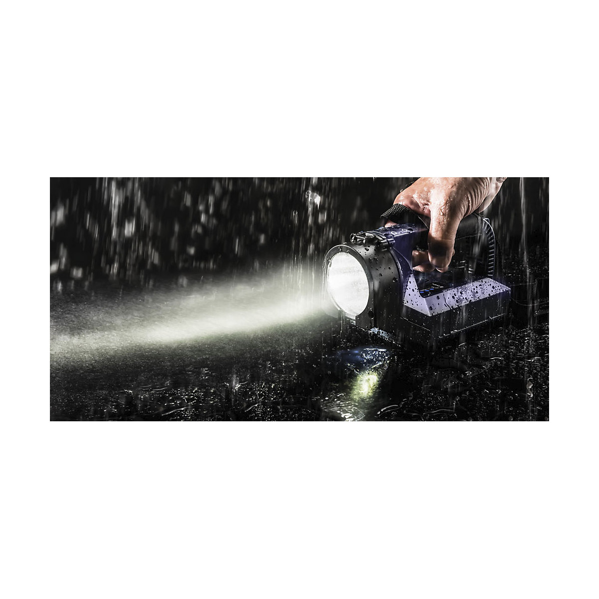 LED hand-held spotlight PL-830 – ivt (Product illustration 6)-5