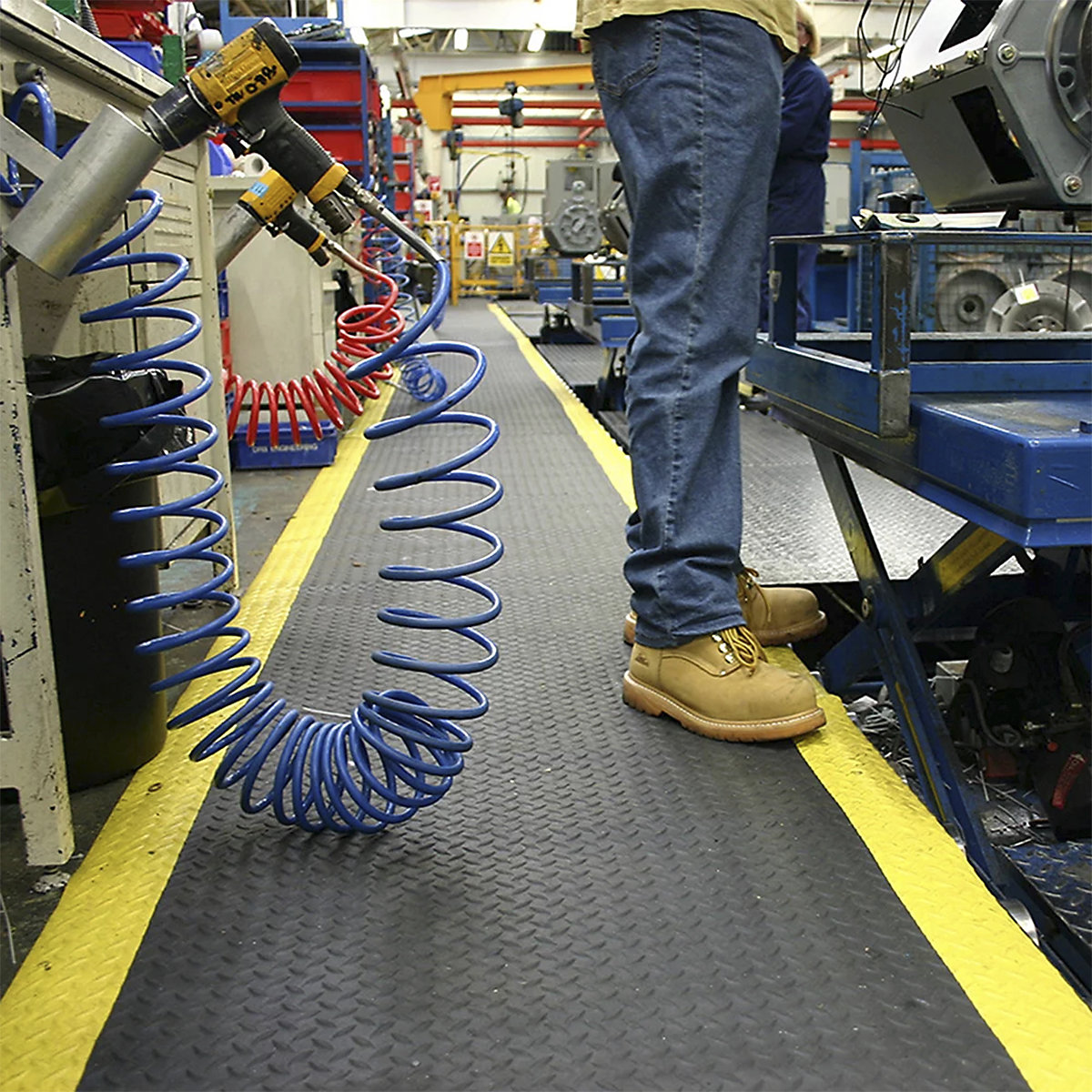 COBA Europe Deckplate Safety Anti-Fatigue Mat (Product illustration 2)-1