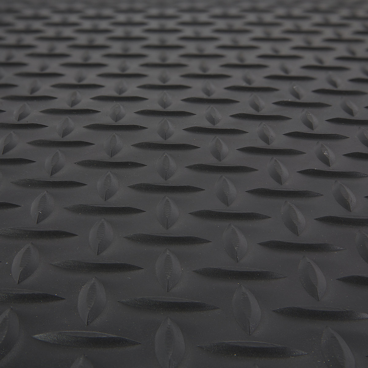 Wearwell Diamond-Plate Spongecote Anti-Fatigue Mat (Product illustration 4)-3
