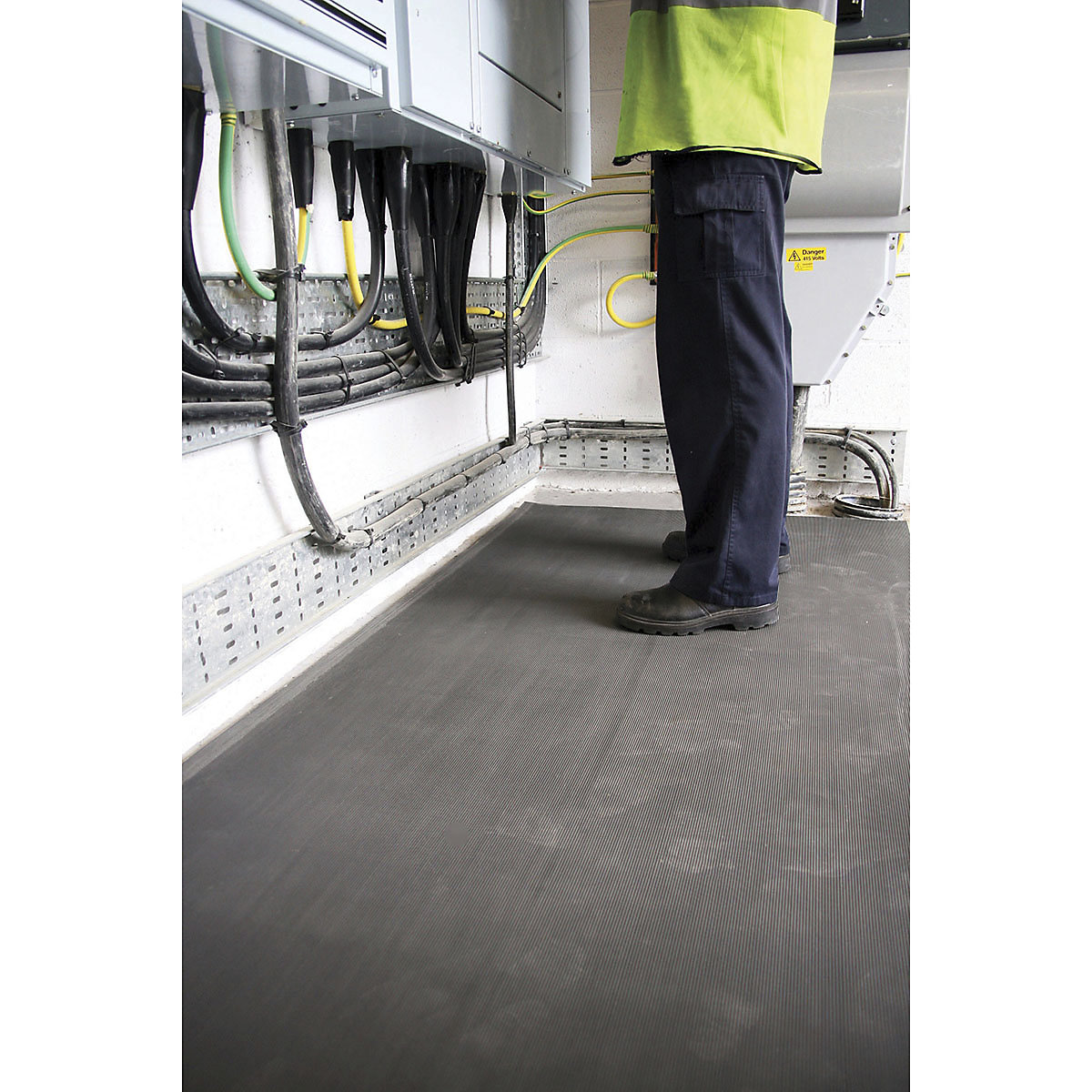 COBA Europe COBASwitch VDE Matting (Product illustration 3)-2