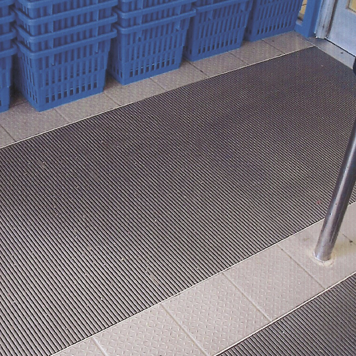 Frontrunner Walk Entrance Matting (Product illustration 4)-3