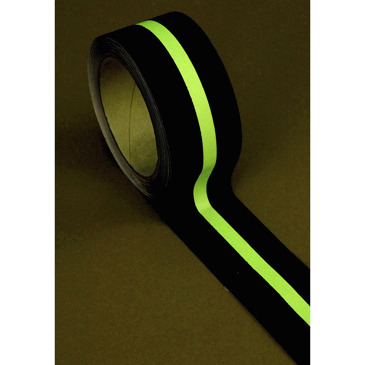 BiGDUG Safety Grip Glow Line Tape (Product illustration 3)-2