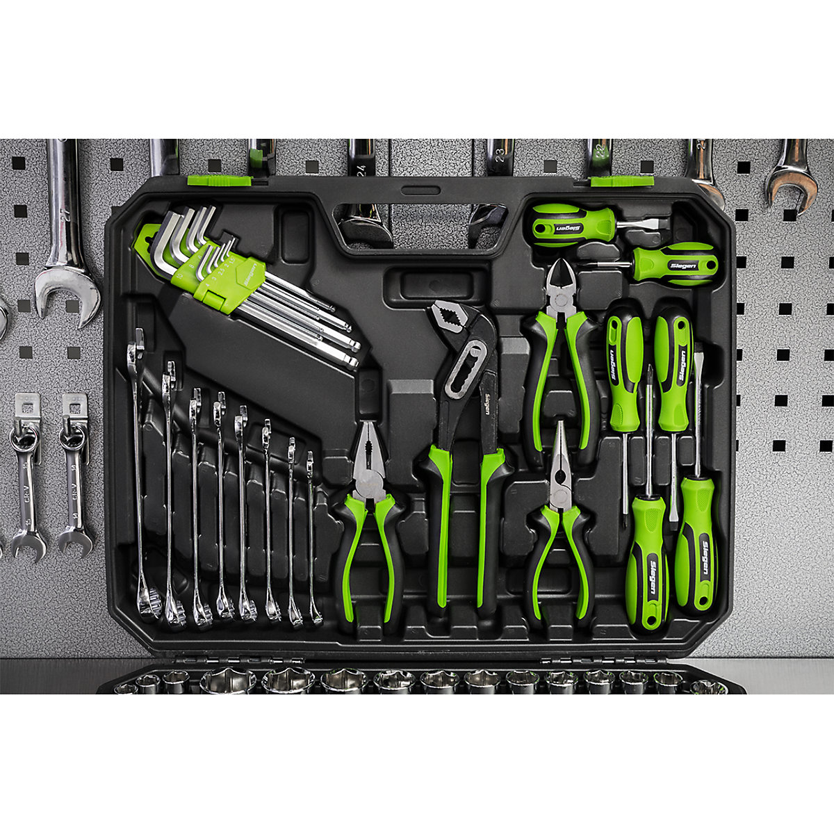 Sealey Siegen Mechanic's Tool Kit | 135 Piece (Product illustration 7)-6