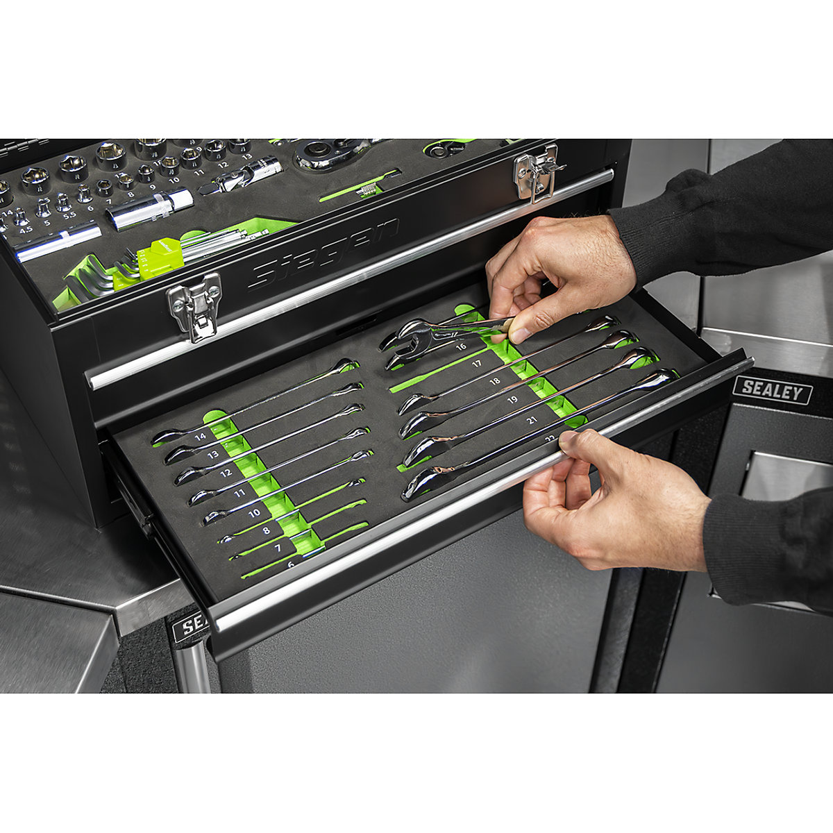 Sealey Siegen Portable 2 Drawer Tool Chest with Took Kit | 90 Piece (Product illustration 10)-9