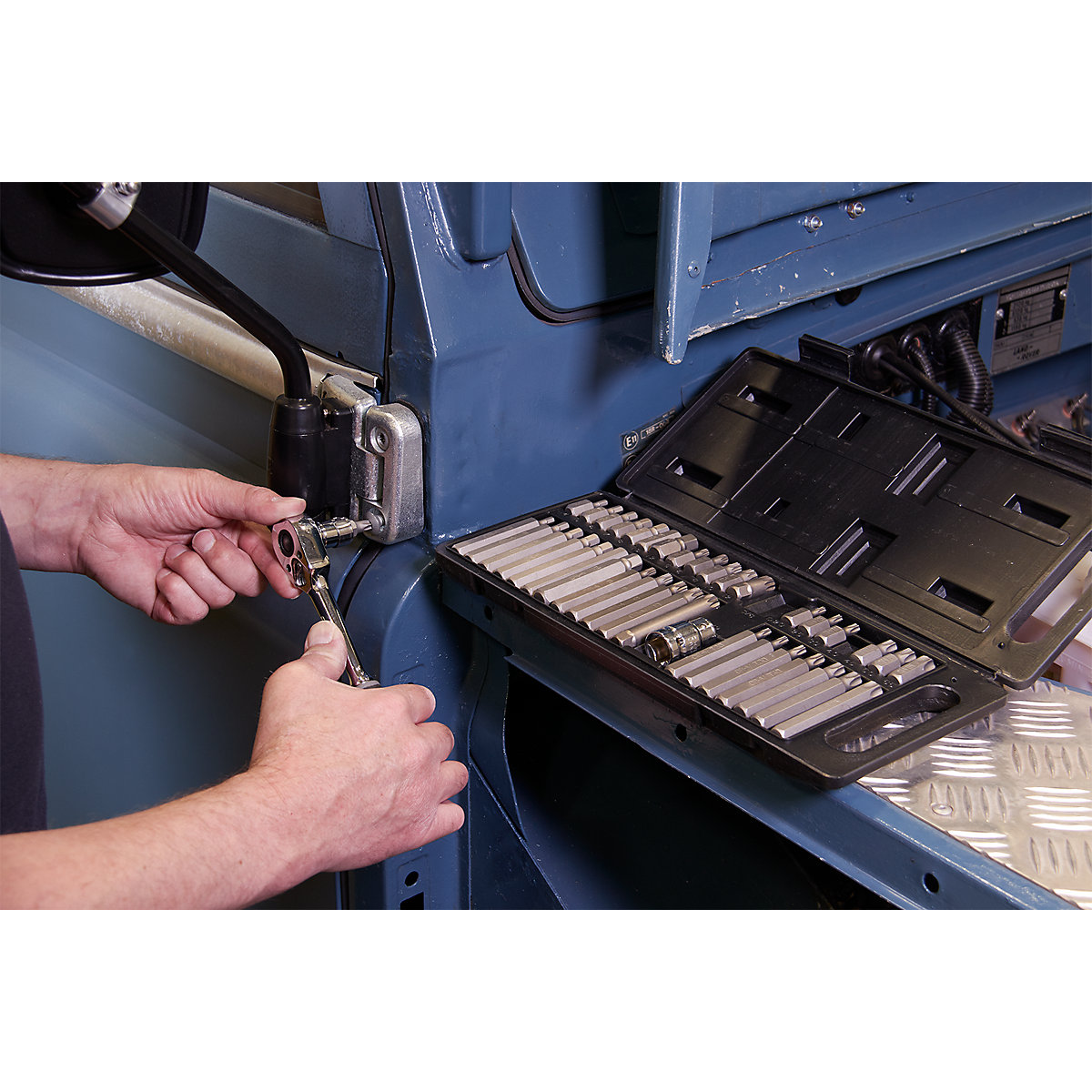 Sealey Siegen TRX-Star, Hex & Spline Bit Set | 3/8" & 1/2"Sq Drive | 40 Piece (Product illustration 4)-3