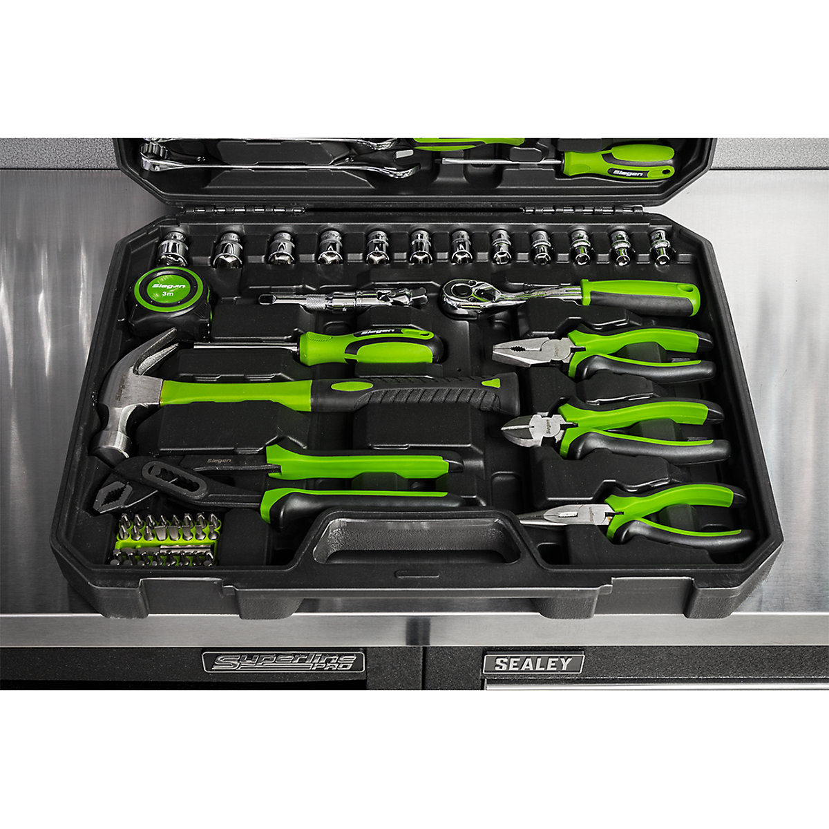 Sealey Siegen Tool Kit | 84 Piece (Product illustration 4)-3