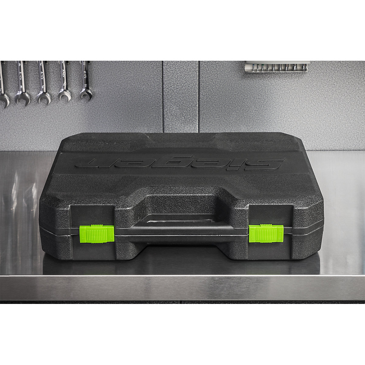 Sealey Siegen Tool Kit with Insulated & Microtip Screwdrivers | 73 Piece (Product illustration 7)-6