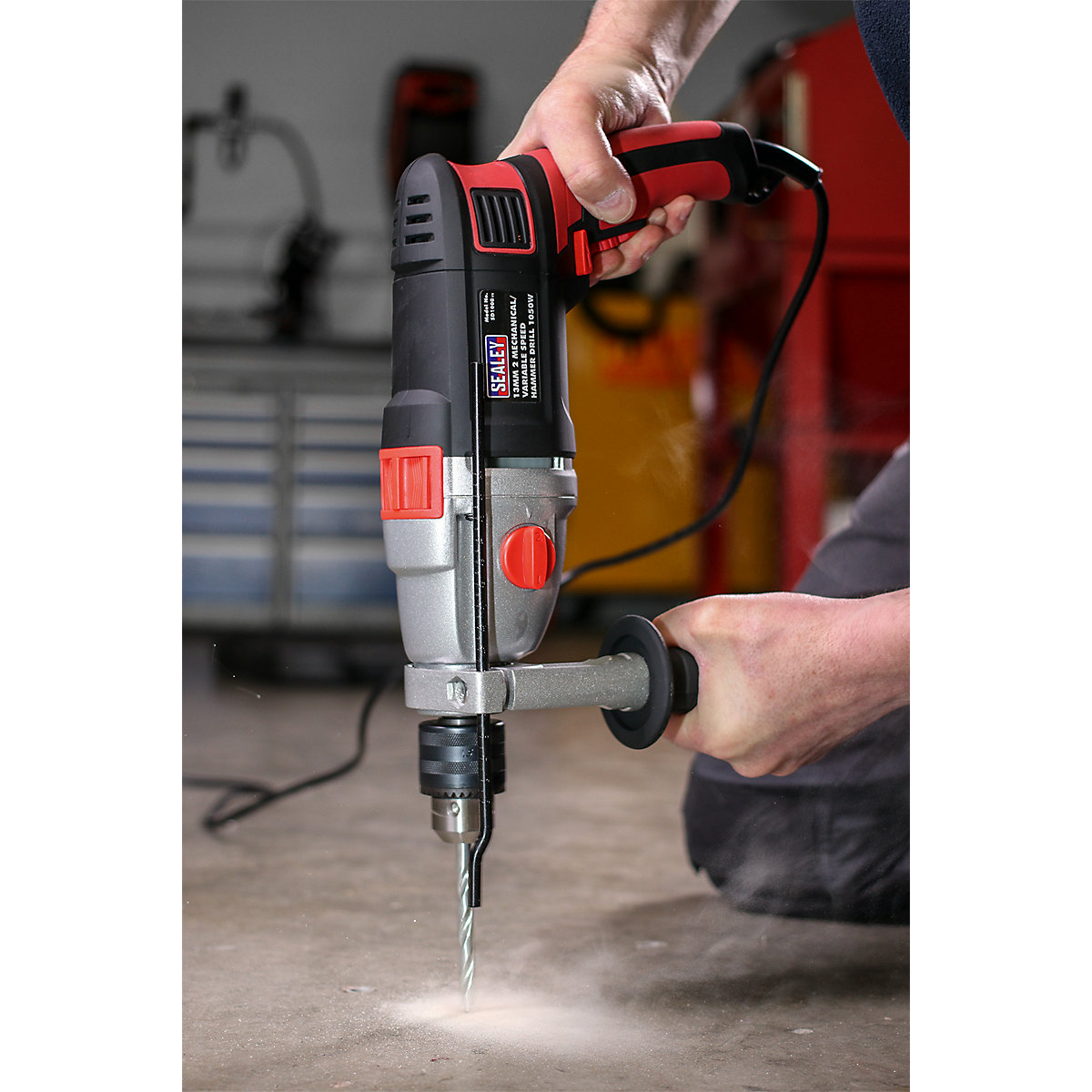 Sealey 13mm 2 Mechanical/Variable Speed Hammer Drill | 1050W/230V (Product illustration 5)-4