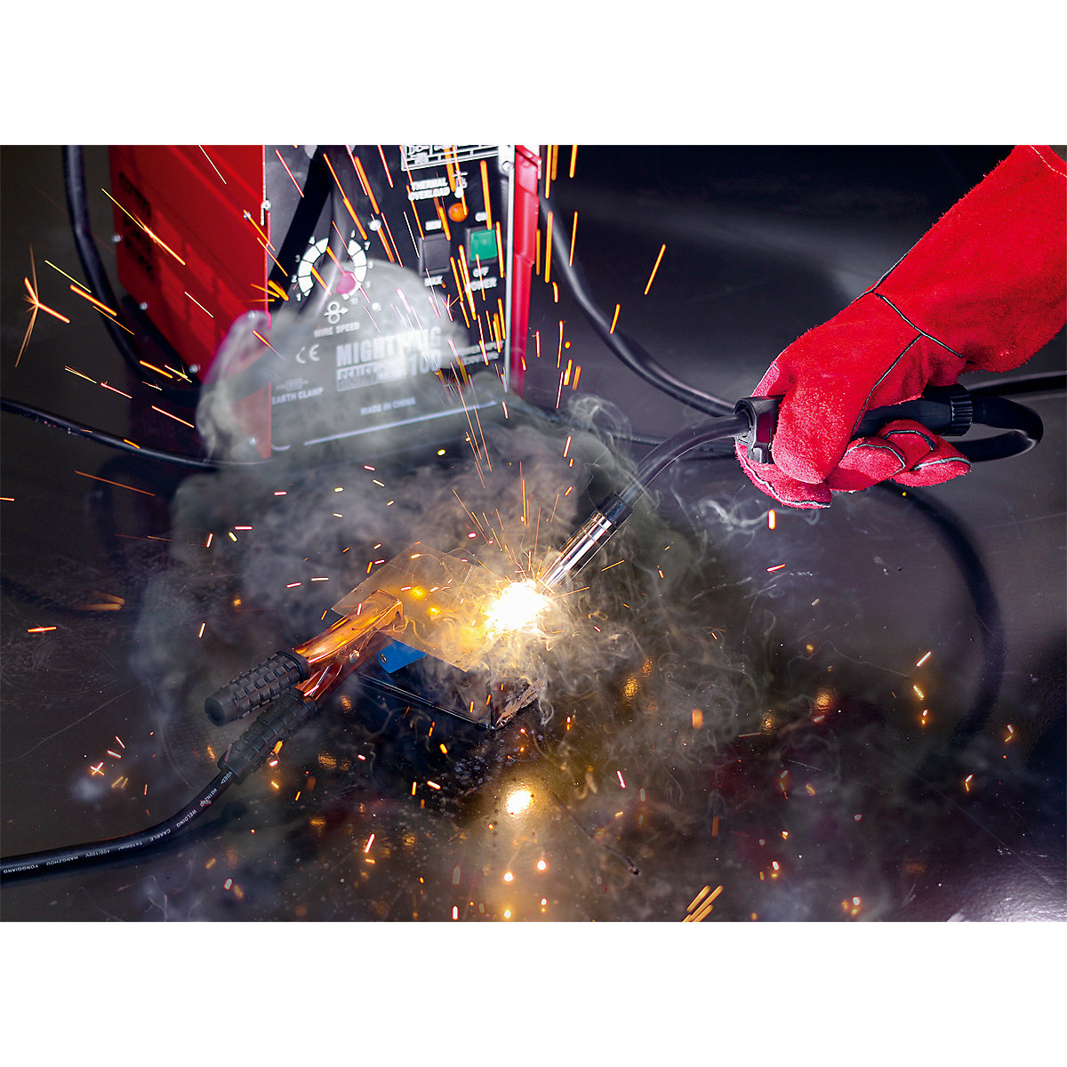 Sealey No-Gas MIG Welder (Product illustration 3)-2