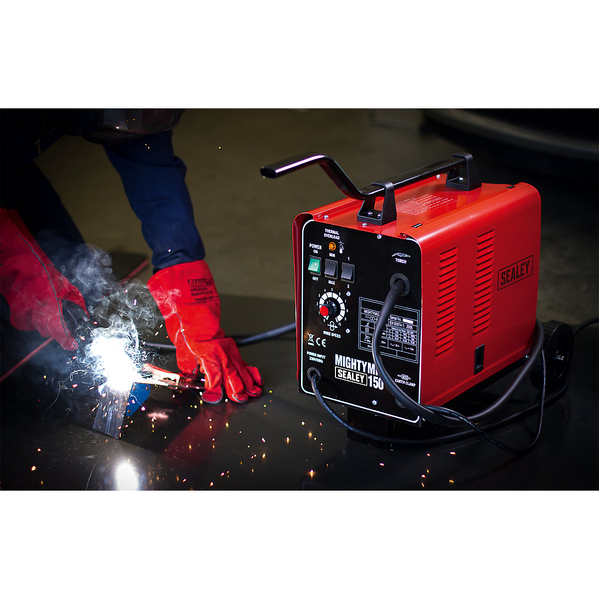 Sealey Professional Gas / No-Gas MIG Welder (Product illustration 3)-2