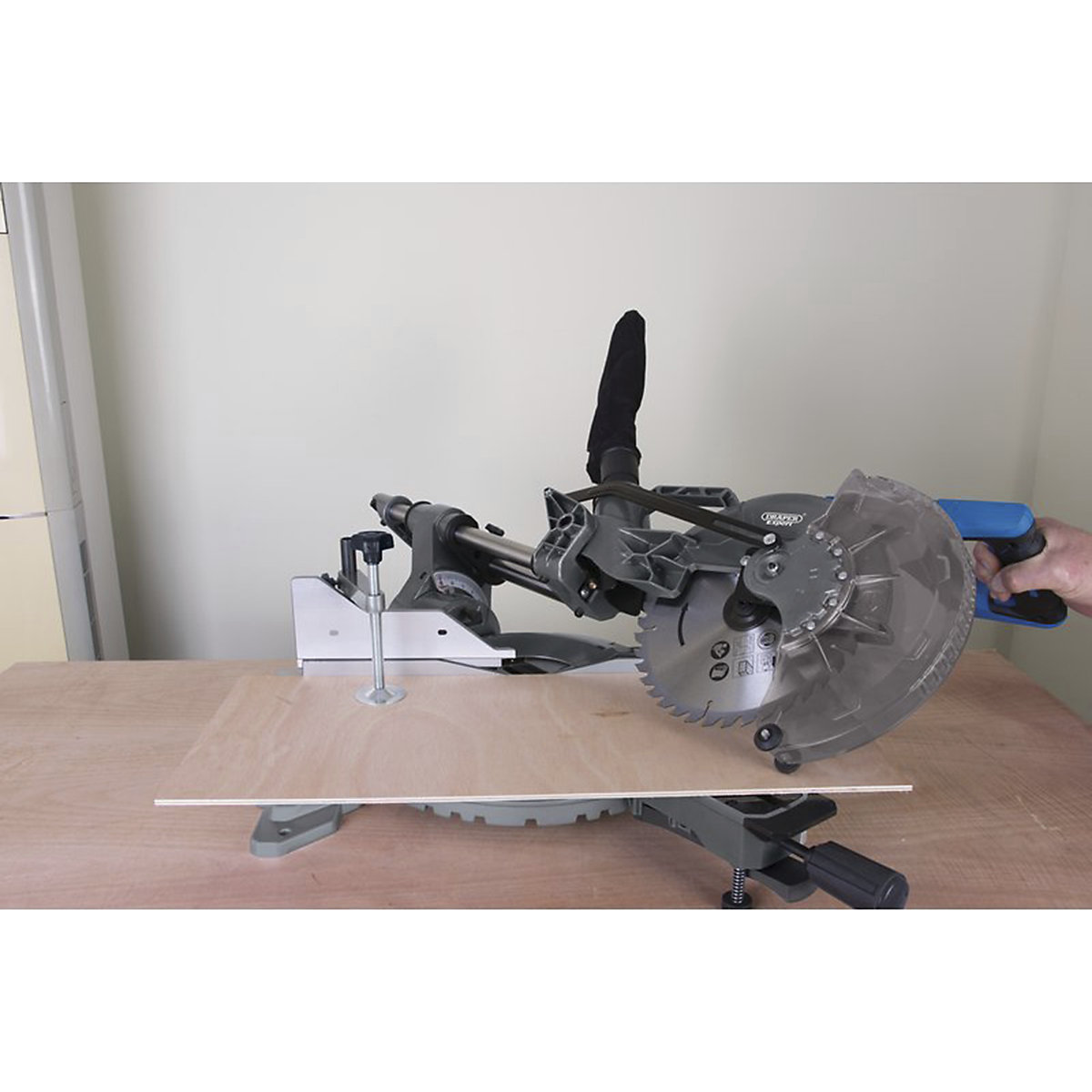 Draper Double Bevel Sliding Compound Mitre Saw | 2000W (Product illustration 3)-2