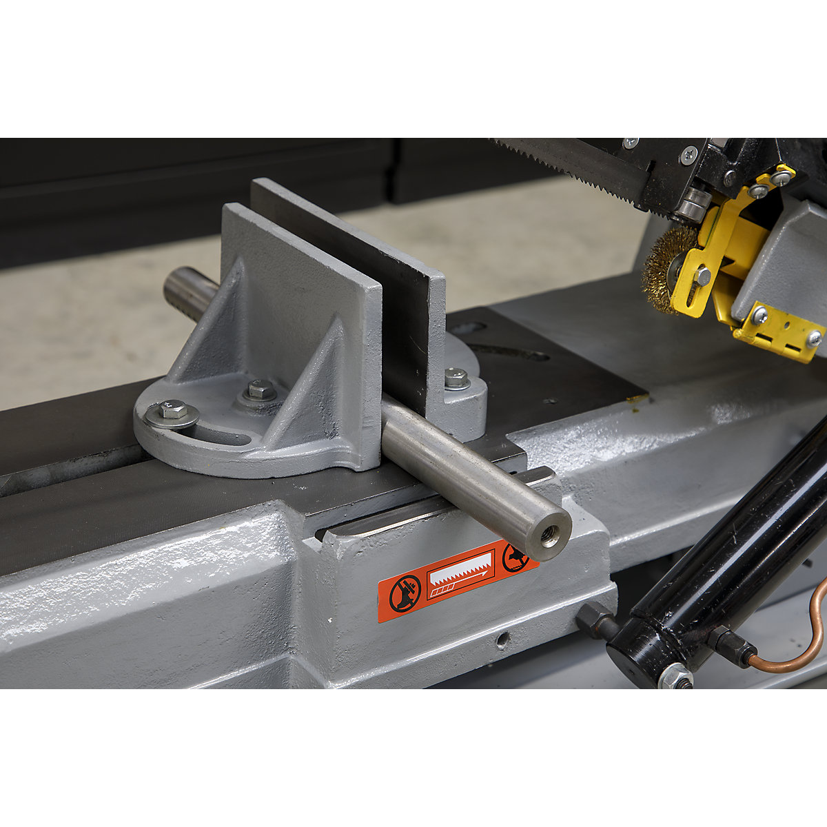 Sealey Bandsaw Horizontal Hydraulic Arm | 300mm (Product illustration 2)-1