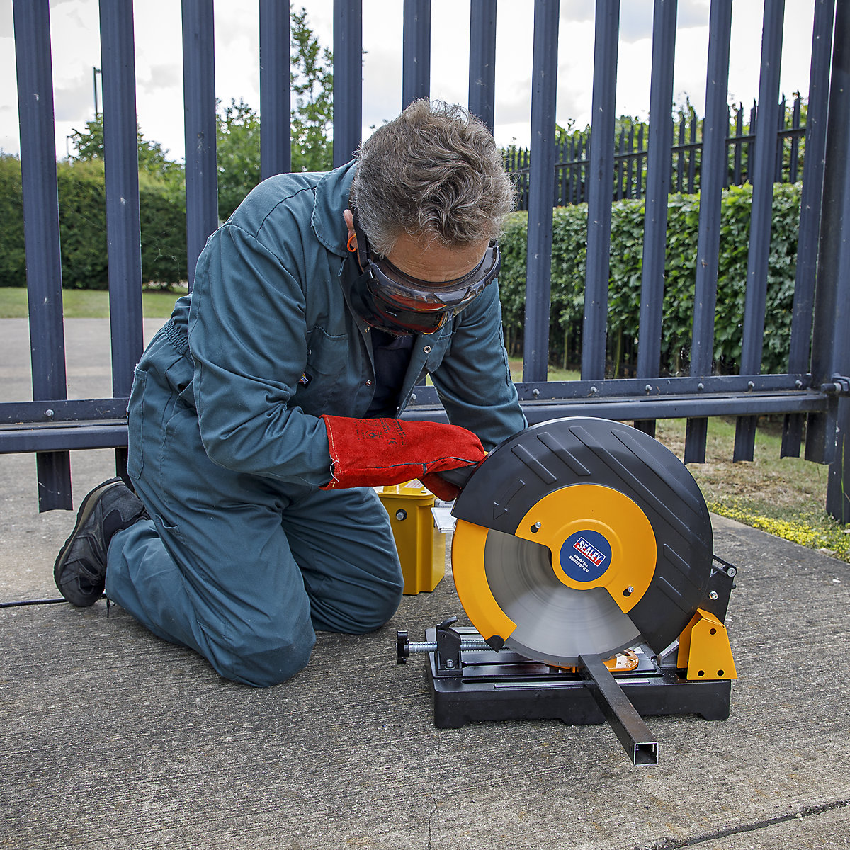 Sealey Cut-Off Machine with Blade | 355mm | 110V (Product illustration 5)-4