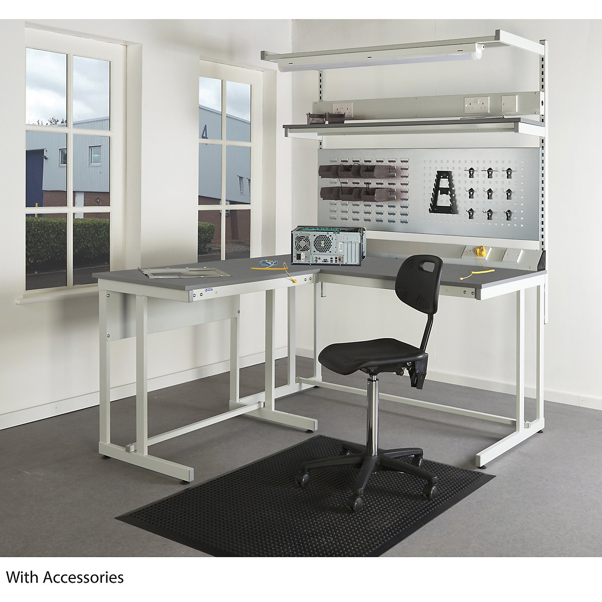 Mercian ESD Cantilever Workbench (Product illustration 4)-3