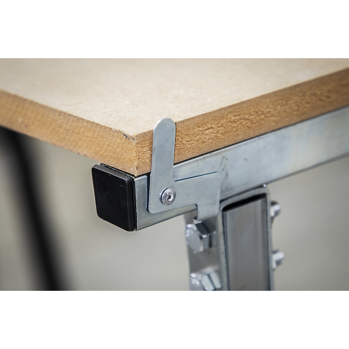 Sealey Fold Down Telescopic Trestle | 200kg Capacity | Pair (Product illustration 4)-3