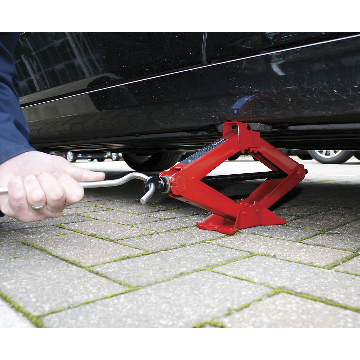 Sealey Heavy Duty Scissor Jack | 1.5 Tonne (Product illustration 3)-2