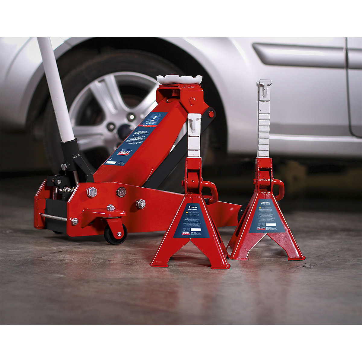 Sealey Standard Chassis Trolley Jack | 3 Tonne | Pair of Axel Stands | Red (Product illustration 3)-2
