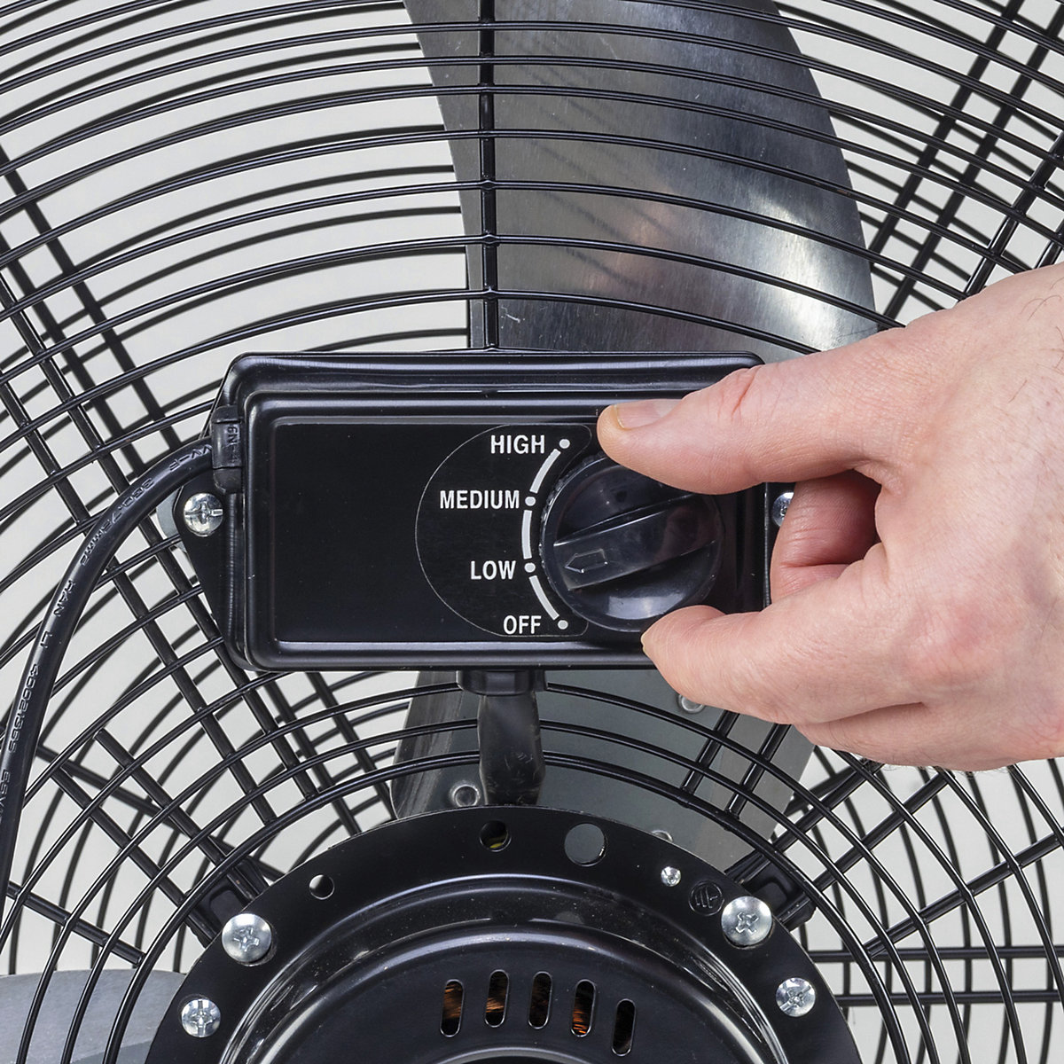 SIP 24" Heavy-Duty Drum Fan (Product illustration 3)-2