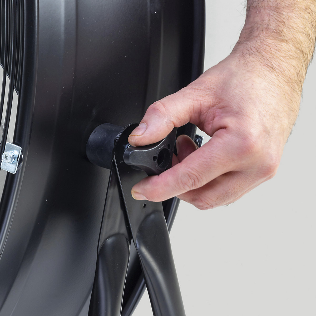 SIP 30" Heavy-Duty Drum Fan (Product illustration 4)-3