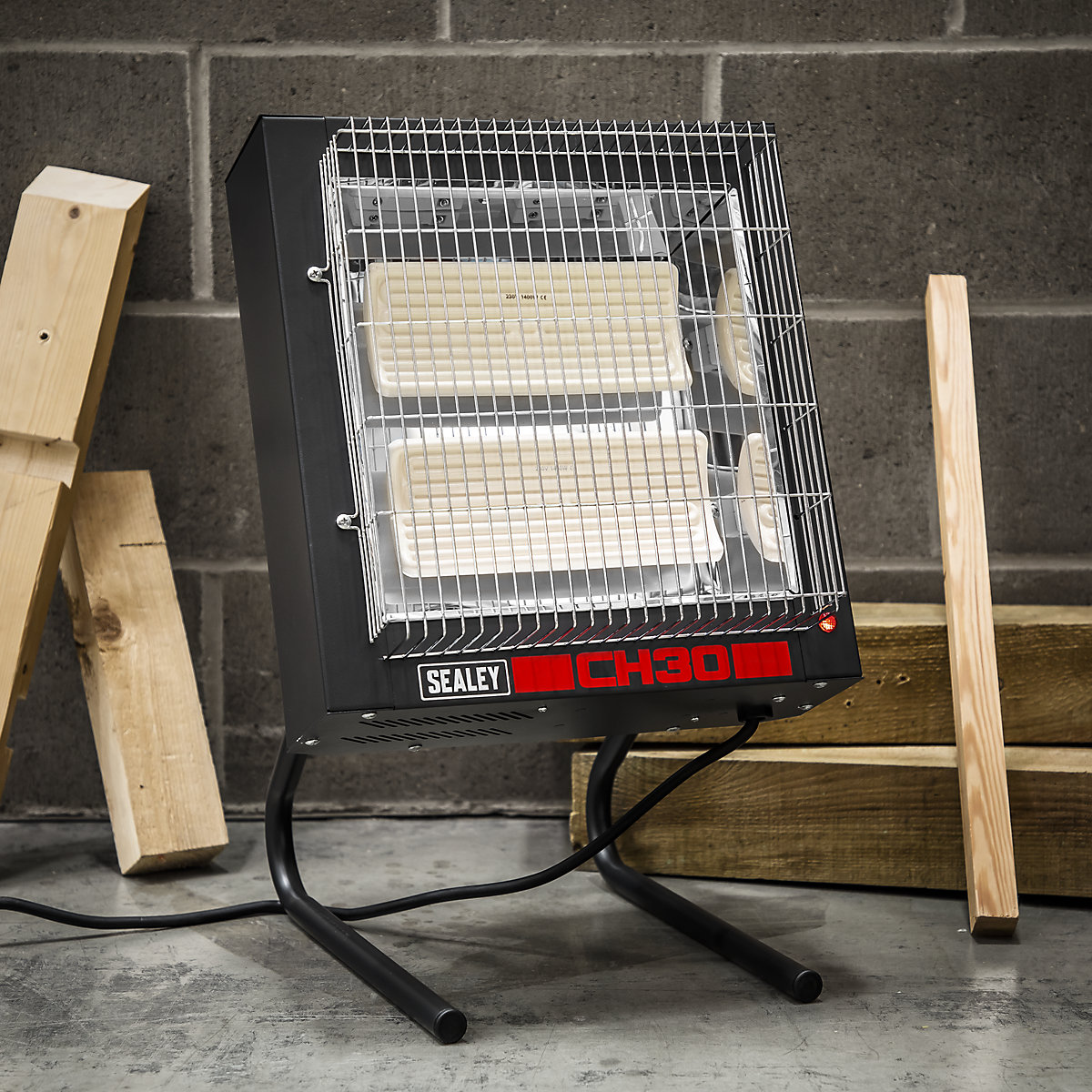 Sealey Cermaic Heater | 1.4/2.8kW (Product illustration 4)-3