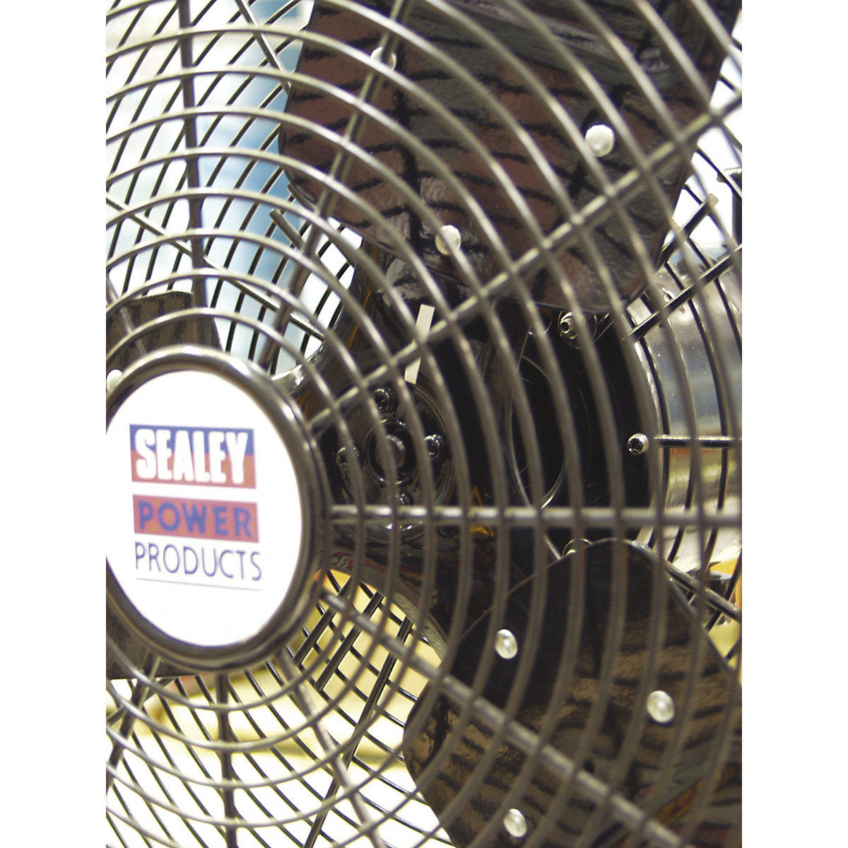 Sealey Industrial High Velocity Oscillating Pedestal Fan | 30" (Product illustration 2)-1