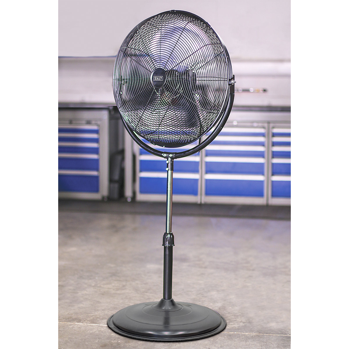 Sealey Industrial High Velocity Pedestal Fan | 20" (Product illustration 2)-1