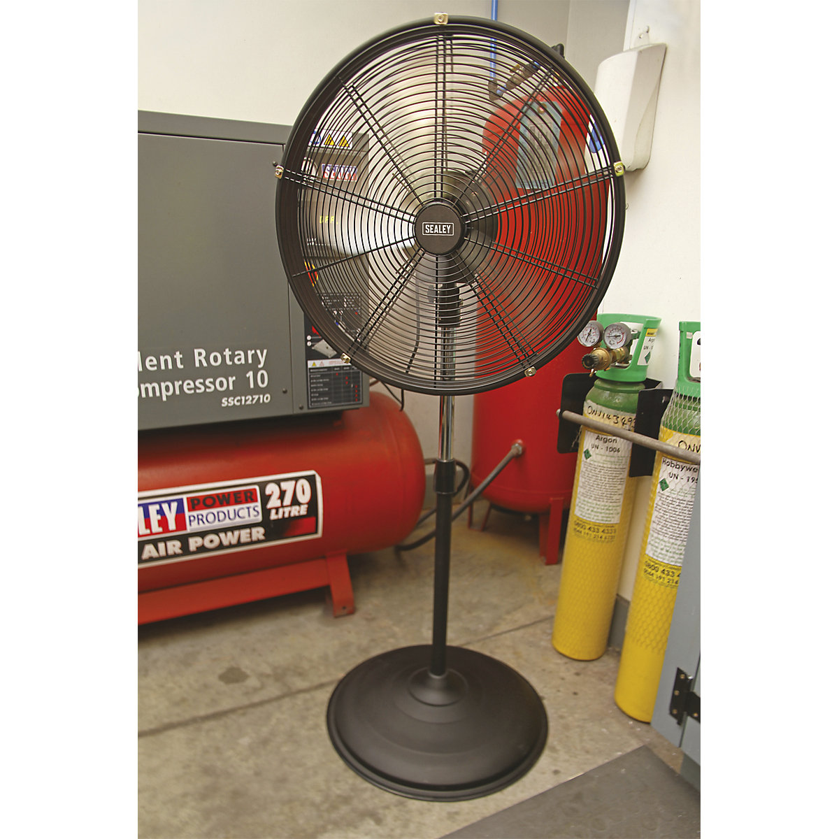 Sealey Industrial High Velocity Pedestal Fan | Internal Oscillation | 20" (Product illustration 3)-2