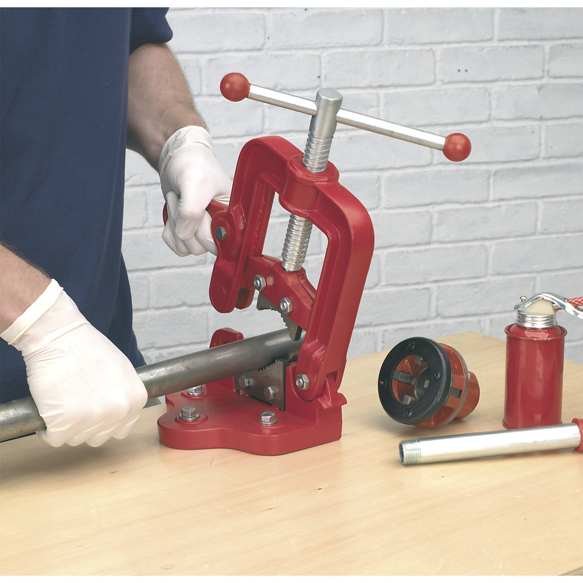 Sealey Bench Mounting Pipe Vice | 85mm (Product illustration 3)-2