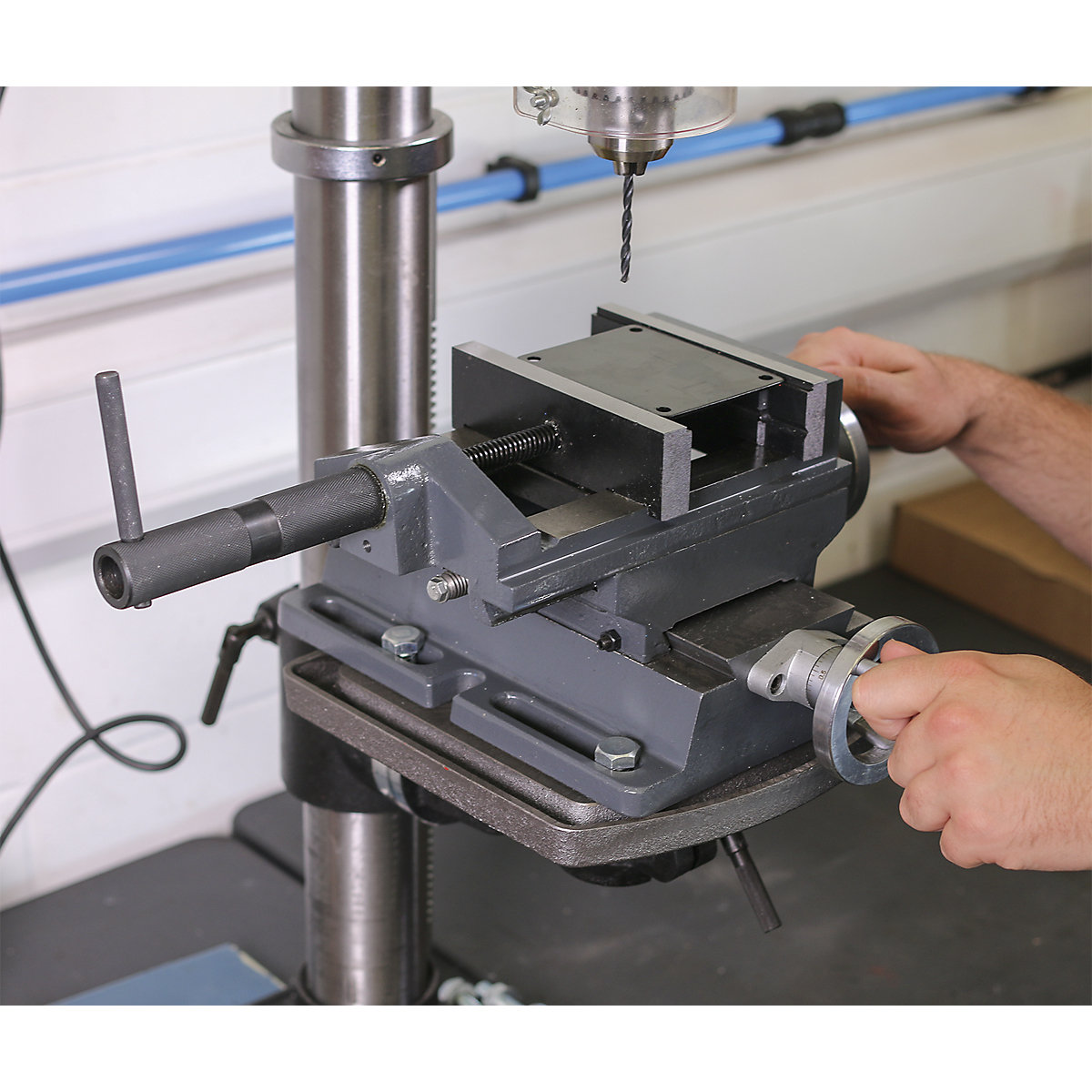 Sealey Professional Cross Vices (Product illustration 2)-1