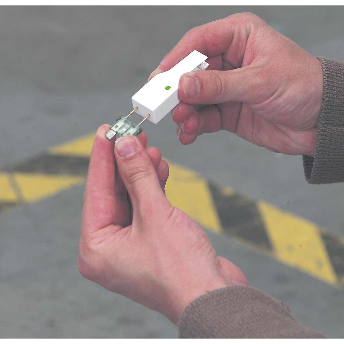 Sealey Automotive Fuse Checker & Puller (Product illustration 3)-2