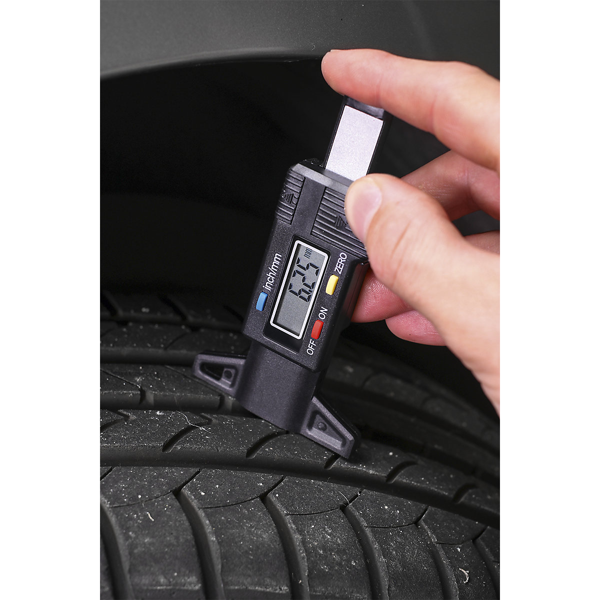 Sealey Digital Tyre Tread Depth Gauge | 0-25mm (Product illustration 2)-1