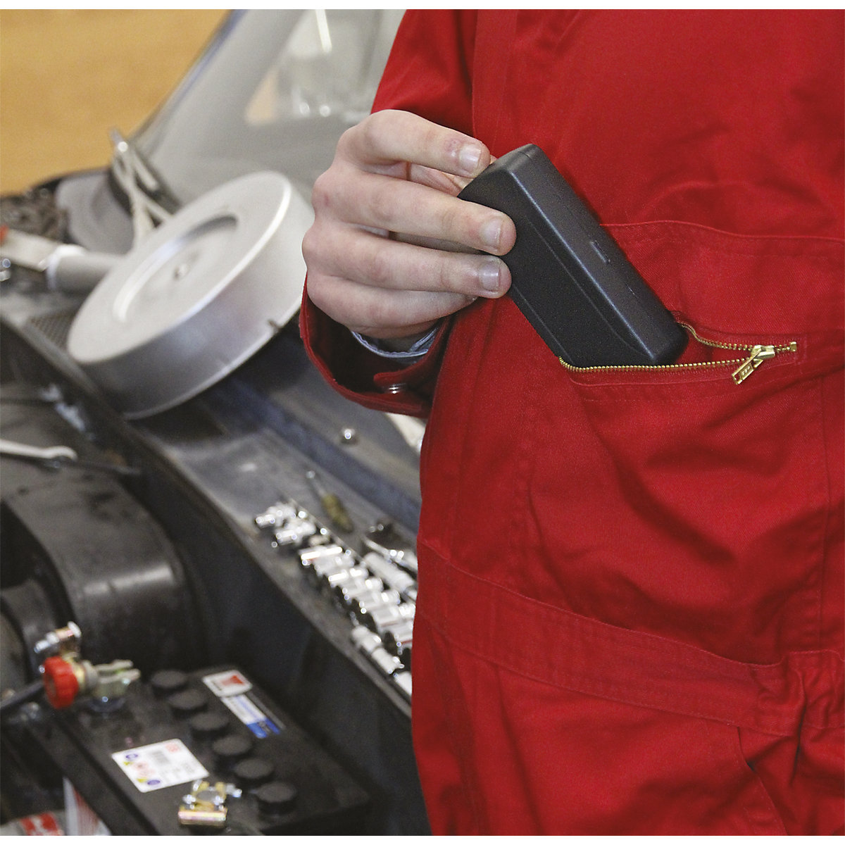Sealey Pocket Multimeter (Product illustration 4)-3