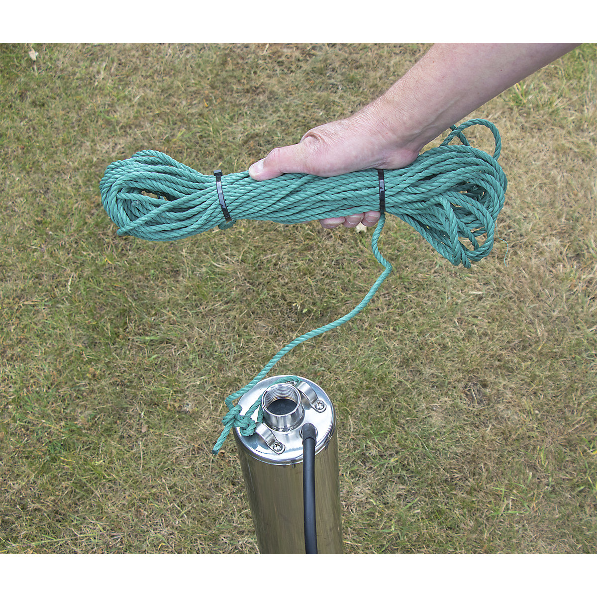 Sealey 9-Stage Borehole/Deep Well Pump (Product illustration 2)-1