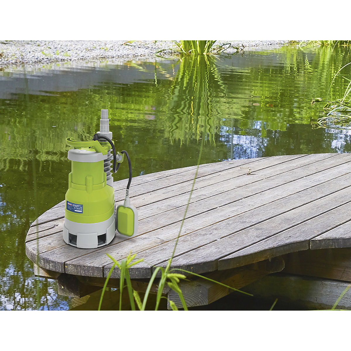 Sealey Heavy Duty Submersible Dirty Water Pump | Automatic (Product illustration 2)-1