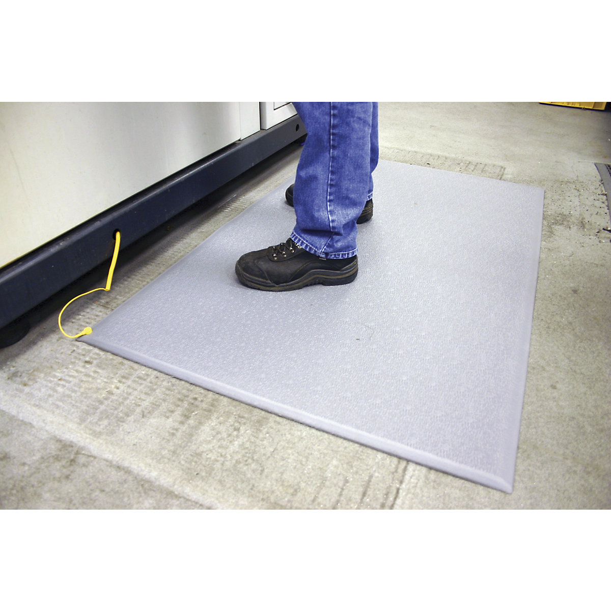 COBAstat anti-fatigue matting, conductive – COBA (Product illustration 4)-3
