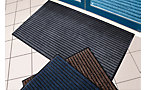 Brush entrance matting