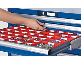 Individual pull-out stops to protect against tipping. When one drawer is pulled out all other drawers are locked.