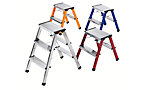 Escalerilla plegable de aluminio
