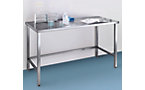 Mesa para salas blancas