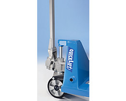 Low maintenance QuickLift hydraulic unit. Overload pressure valve as standard.