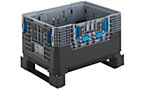 Folding large container with pallet base
