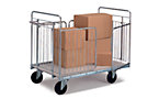 Paketvagn, med grindar