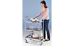 Servierwagen mit abnehmbaren Tabletts