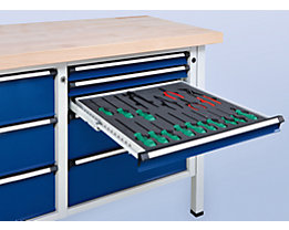 Optionally with fully extendable drawers for optimum access – even to parts in the back. Extremely quiet – precision lateral guides.