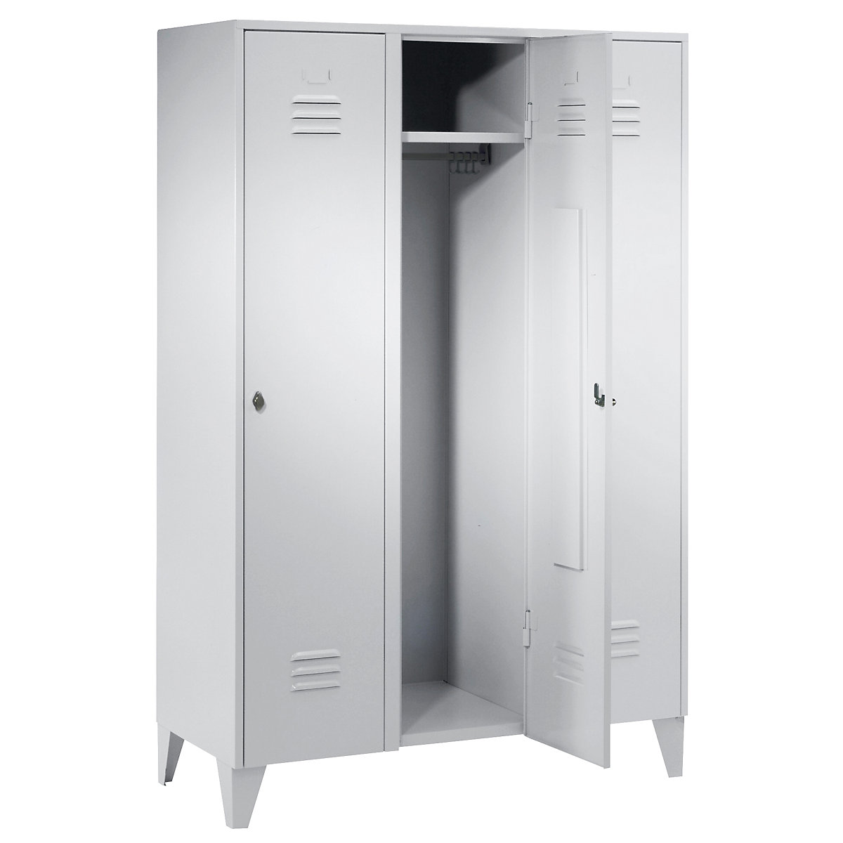 Vestiaire sur pieds à crampons – Wolf, compartiments à hauteur d'armoire, portes pleines, largeur compartiment 400 mm, 3 compartiments, gris clair